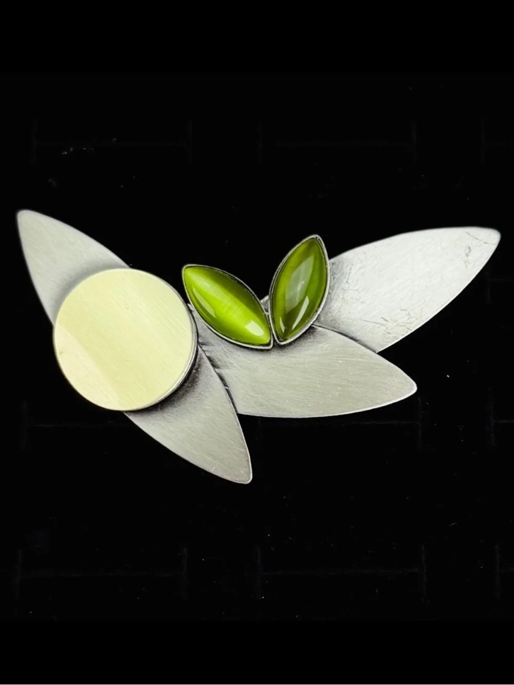 Silvertone Green modernist Christophe Poly Brooch Pin